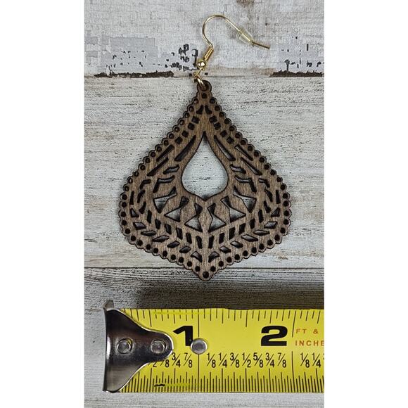 Light Brown Filigree Wood Pierced Earrings - Picture 2 of 3